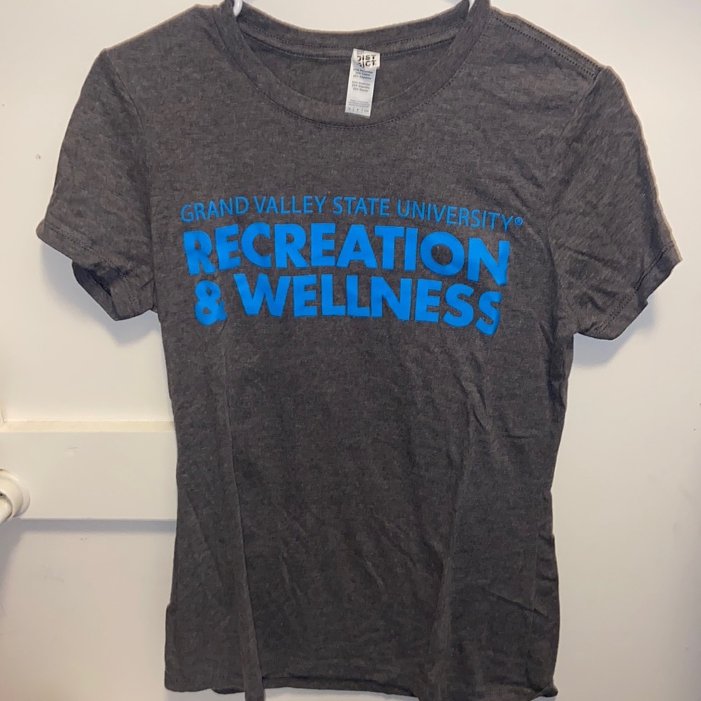 GVSU grey tee
